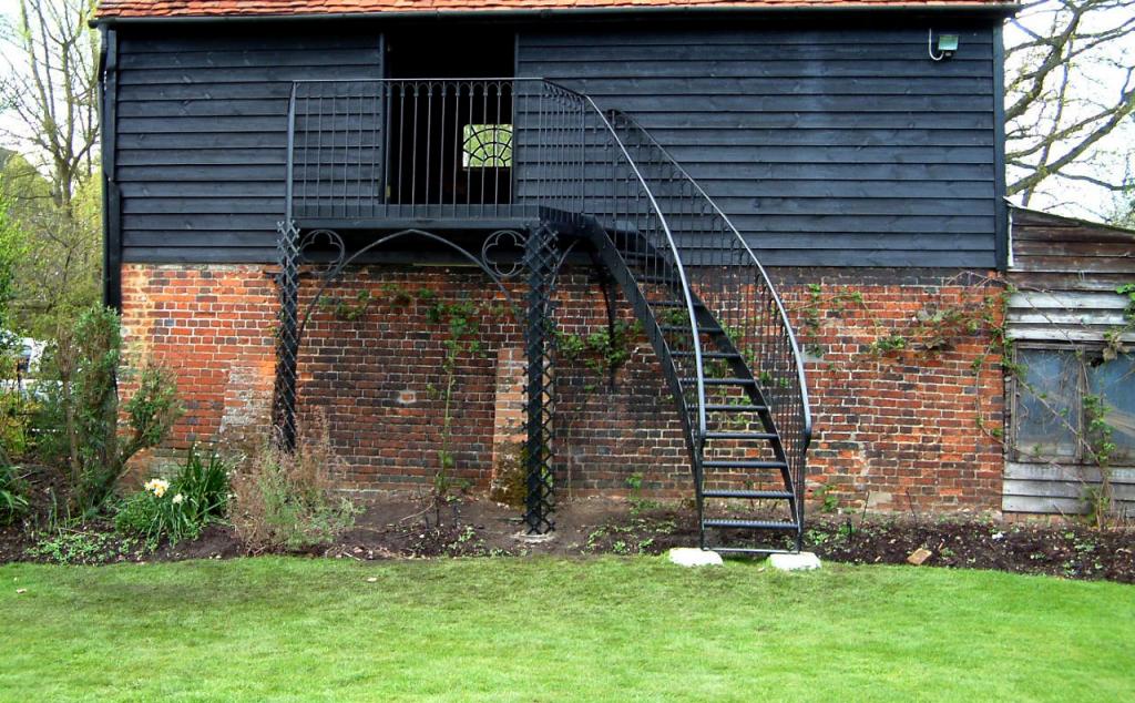 Public Art Commissions And Iron Sculptures By Nigel Barnett Artist Blacksmith